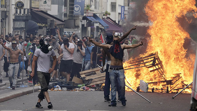Click to enlarge paris protests