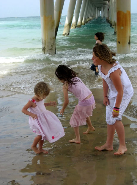 Click to enlarge kids playing