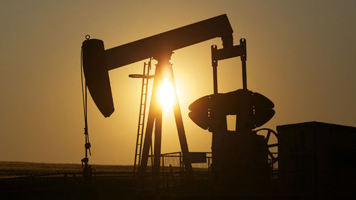 Click to enlarge oil rig
