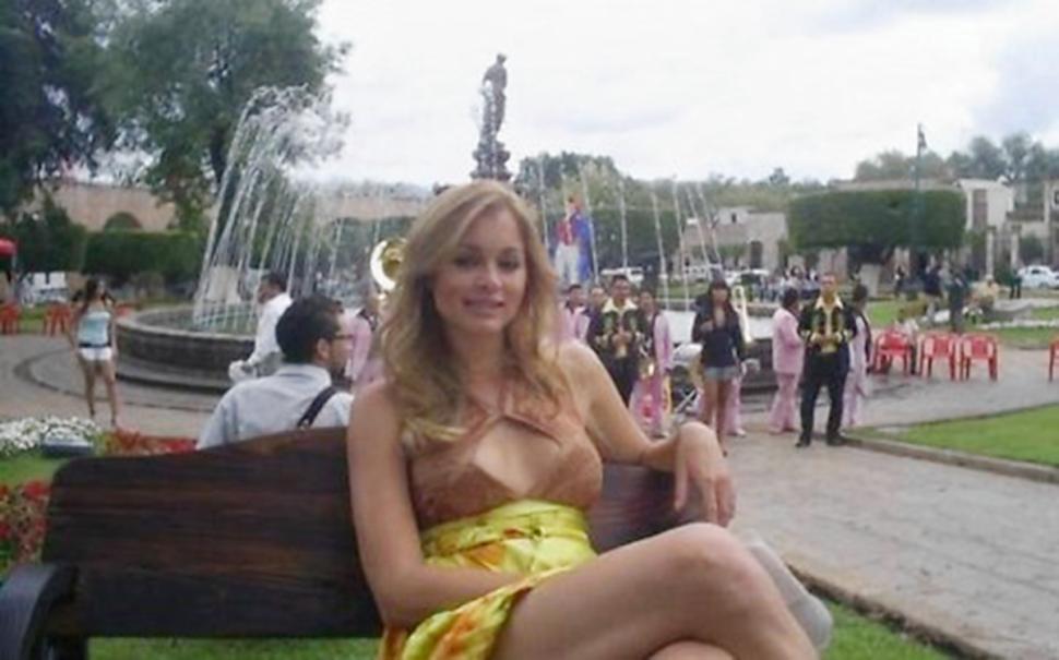 Click to enlarge Maria Putin