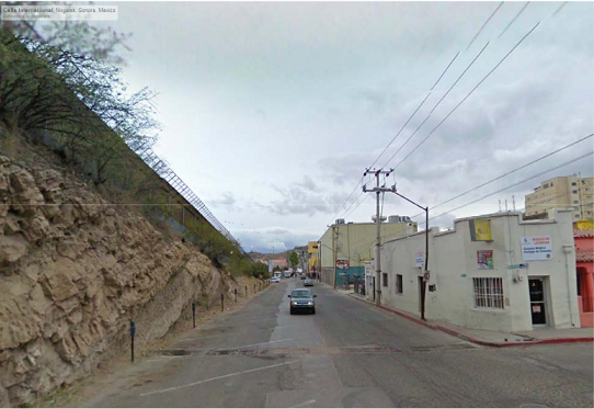 Click to enlarge Calle Internacional