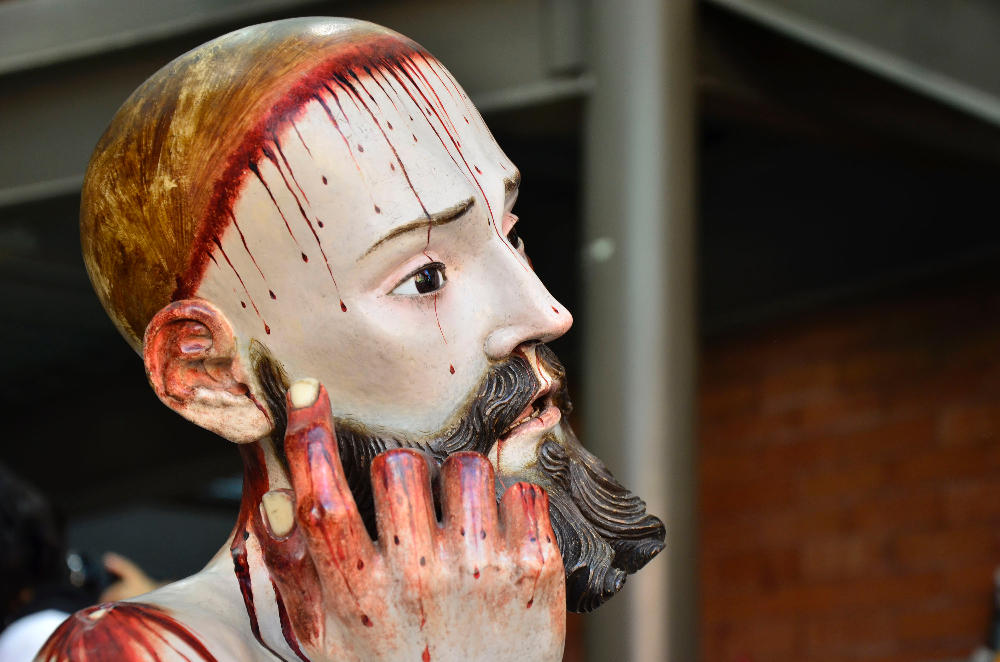 Click to enlarge Jesus Statue